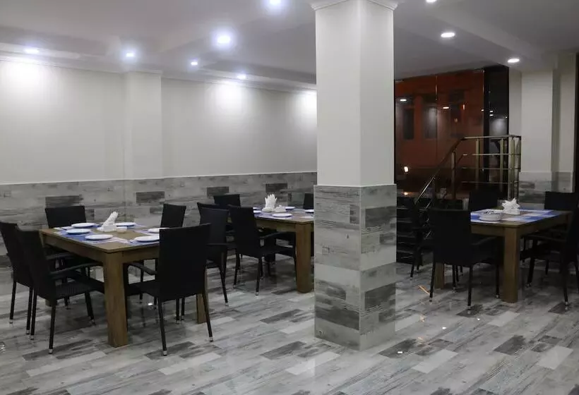 Fotos del hotel Aristocrat Batumi:  21