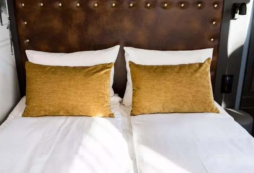 Fotos del hotel The Verdandi:  21