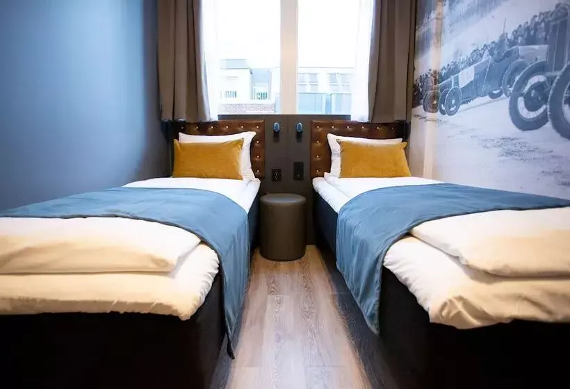 Fotos del hotel The Verdandi:  9