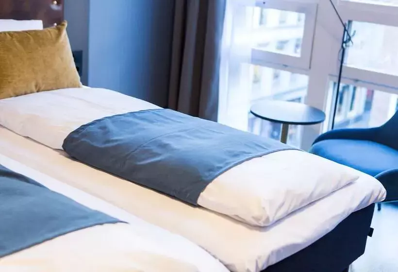 Fotos del hotel The Verdandi:  18