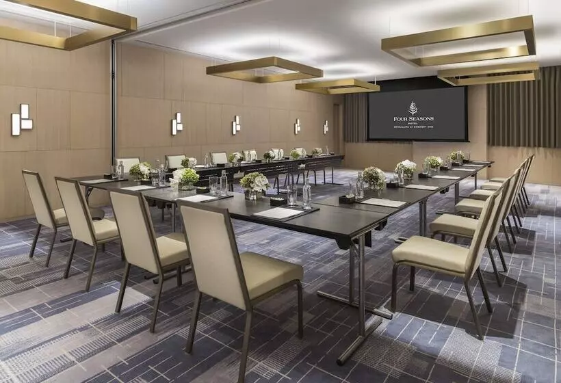 Fotos del hotel Four Seasons Hotel Bengaluru At Embassy One:  3