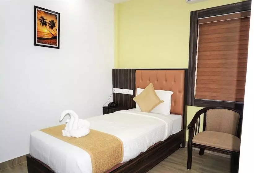 Fotos del hotel Kochi Crown:  14