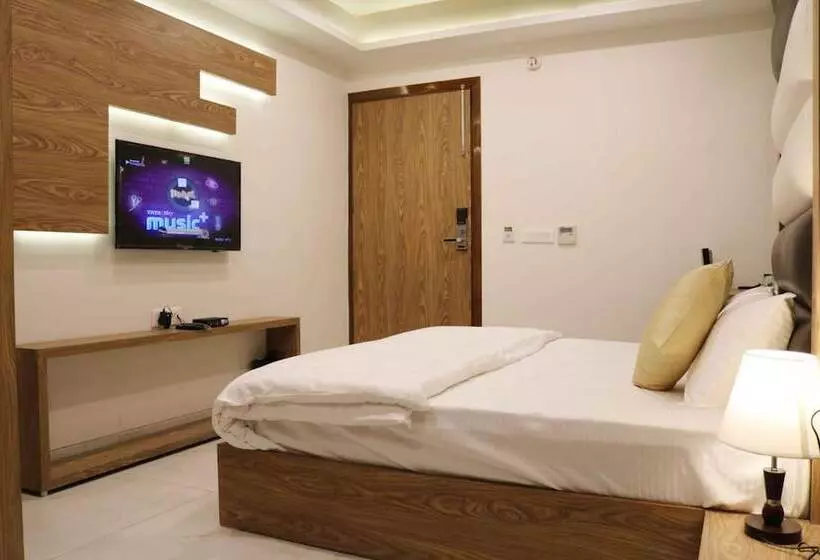 Fotos del hotel Ap Holiday Inn:  4