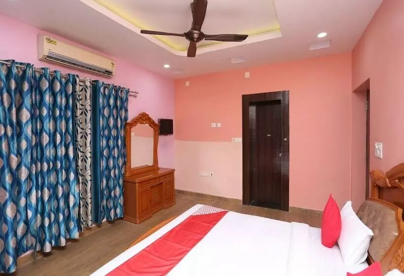 Fotos del hotel Oyo 11659 Kalinga Regency:  8