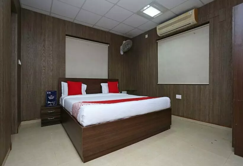 Fotos del hotel Oyo 11659 Kalinga Regency:  9