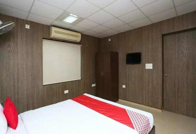 Fotos del hotel Oyo 11659 Kalinga Regency:  10