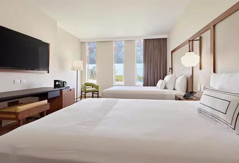 Fotos del hotel Fairfield Inn & Suites By Marriott Cancun Airport:  11