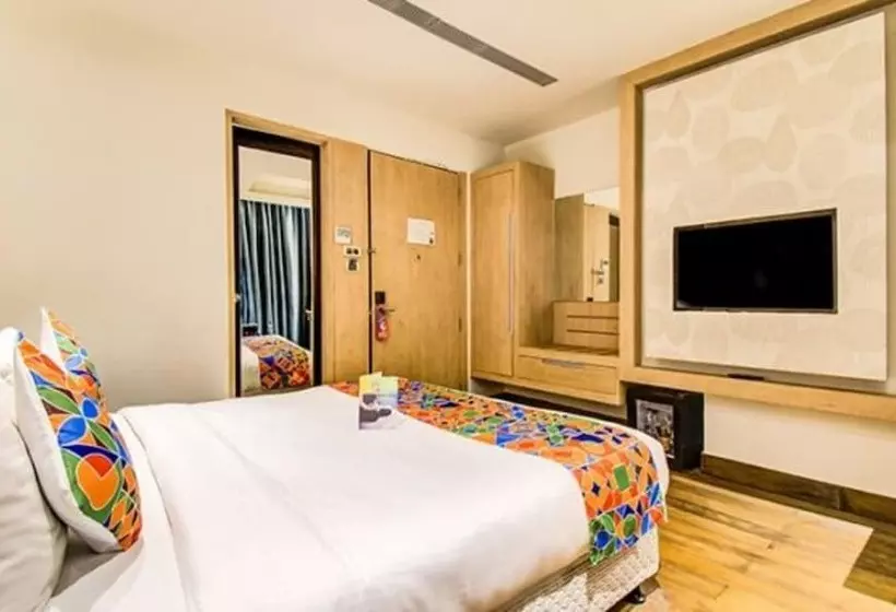 Fotos del hotel Fab Prime V Hussainganj:  15