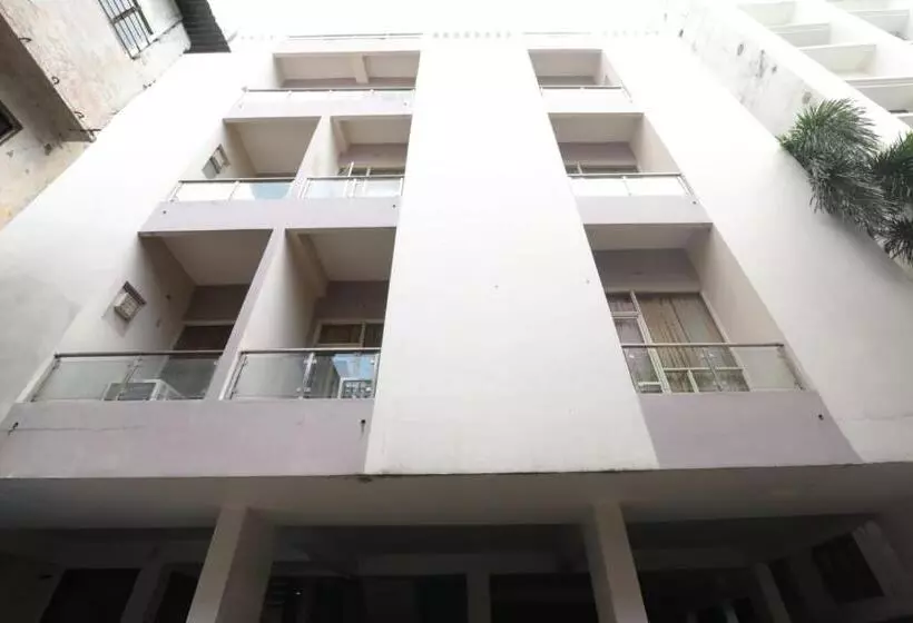 Fotos del hotel Fabexpress Global Inn Hussain Ganj:  4