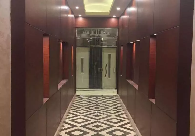 Fotos del hotel Grand Palace:  4
