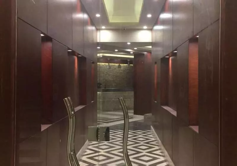 Fotos del hotel Grand Palace:  8