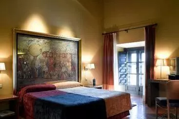 Parador De Trujillo - Trujillo