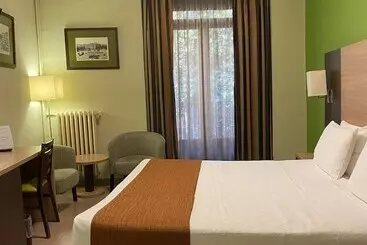 Hostal Ballesta - Madrid