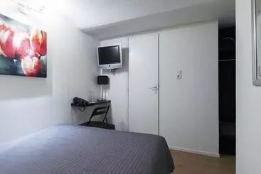 Quentin England - אמסטרדם