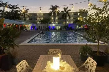 Skipjack Resort & Marina - Marathon