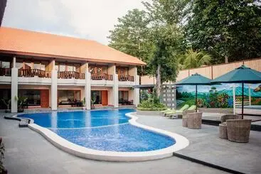 New Sunari Lovina Beach Resort - Singaraja