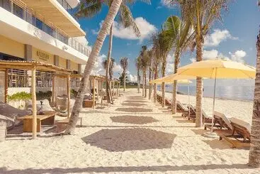 The Fives Oceanfront - Puerto Morelos
