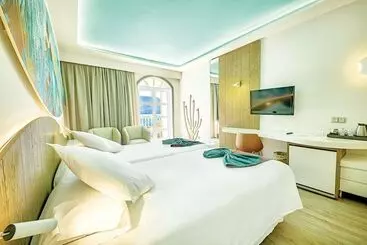 LIVVO Puerto de Mogan - Mogan