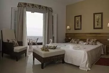 Balneario Pozo de La Salud - Sabinosa