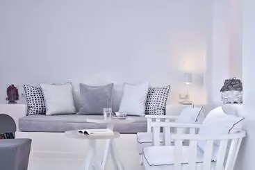 Cliff Side Suites - Firostefani