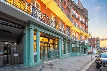 Harte And Garter - Windsor