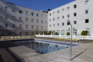 Apartamentos Vértice Sevilla Aljarafe - Bormujos