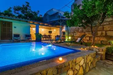 Sa Creu D´en Vall - Petra