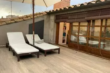 Apartamento Céntrico Con Wifi Y Climatizado De 1 Habitación Y Sofá Cama Para 3 Personas - Santa Coloma de Farners