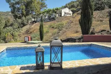 Cozy House With Private Pool - Arenas