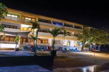 Sand And Tan Beach - Ocho Rios