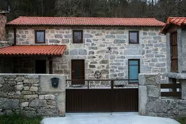 A Casa Da Moreira   Casa Rural En Ponte Maceira - Agron
