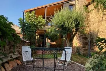 El Jazmín De La Fuente Casa Rural - Guijo de Santa Barbara