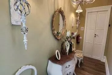 Boutique Iulia 5 Estrellas - Medina de las Torres