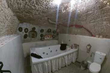 Cueva Romántica   Jacuzzi - La Cabrera
