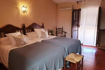 Hospedium Hotel Val De Pinares - Bogarra