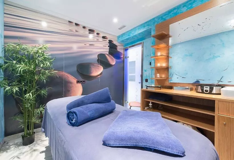 Fotos del hotel Torre Azul & Spa - Adults Only:  18