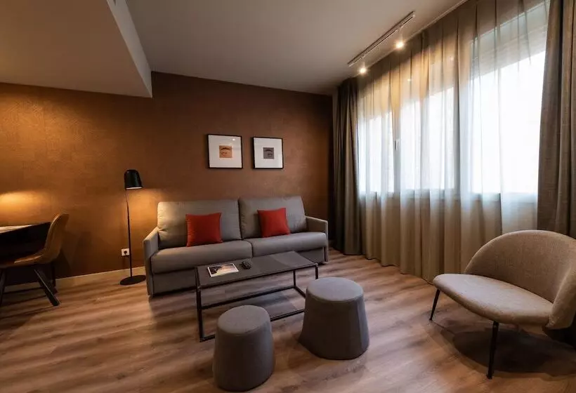 Fotos del hotel Atenea Rekord Suites:  25