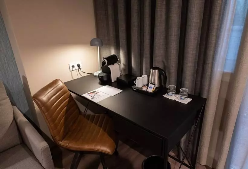 Fotos del hotel Atenea Rekord Suites:  17