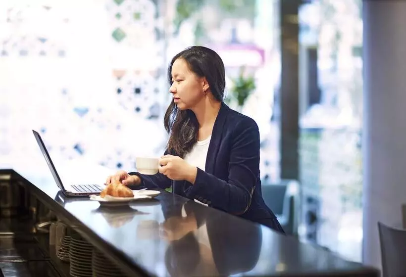 Fotos del hotel Barcelona Century:  17