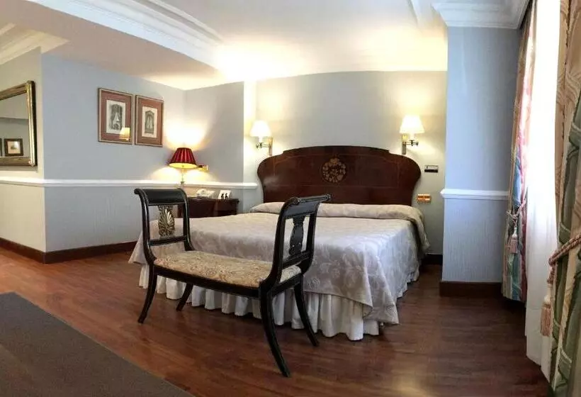 Fotos del hotel Maria Luisa:  4