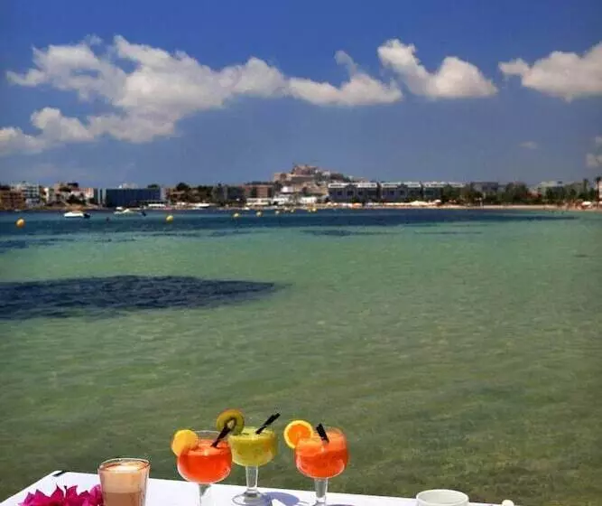 Fotos del hotel Ses Figueres:  6