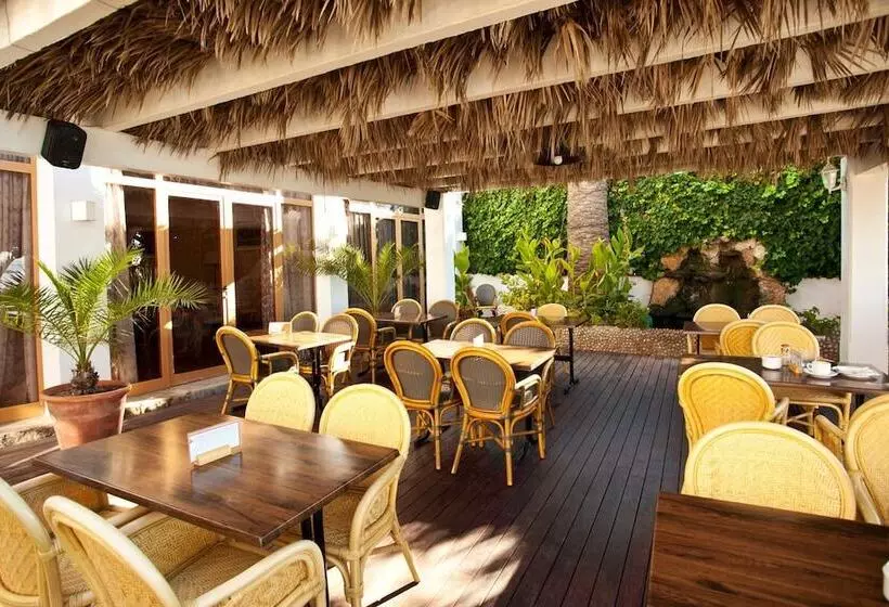 Fotos del hotel Ses Figueres:  9