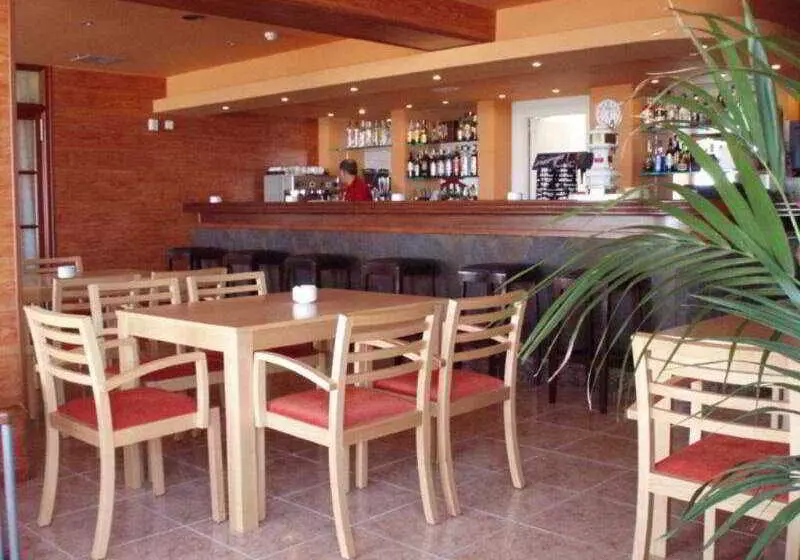 Fotos del hotel Ses Figueres:  16