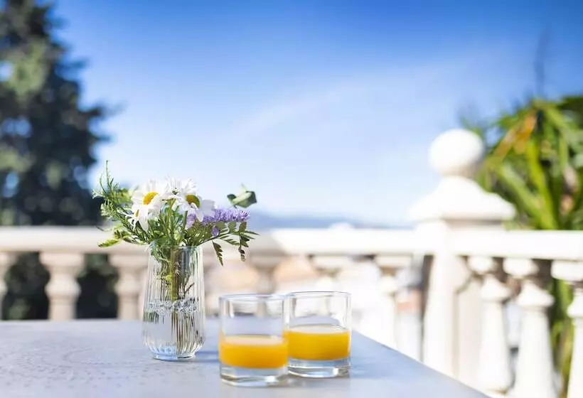 Fotos del hotel Alborán Algeciras:  17