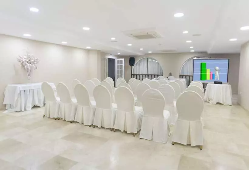 Fotos del hotel Alborán Algeciras:  25