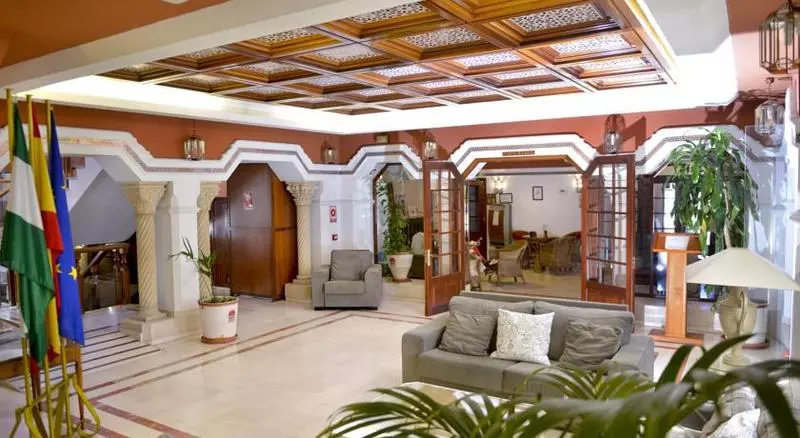 Fotos del hotel Alborán Algeciras:  4