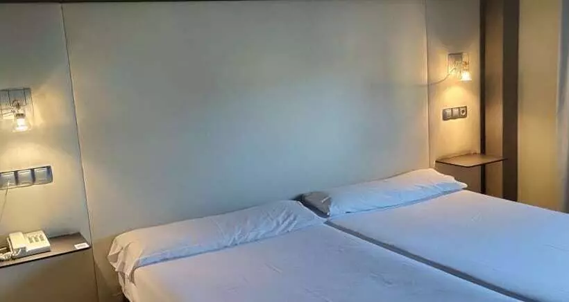 Fotos del hotel Carrís Almirante:  22