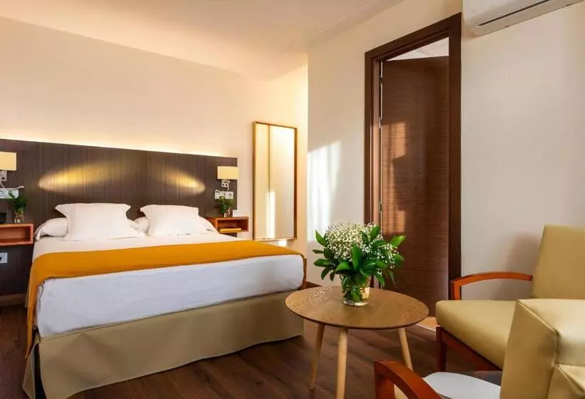 Fotos del hotel De Francia Y París:  2