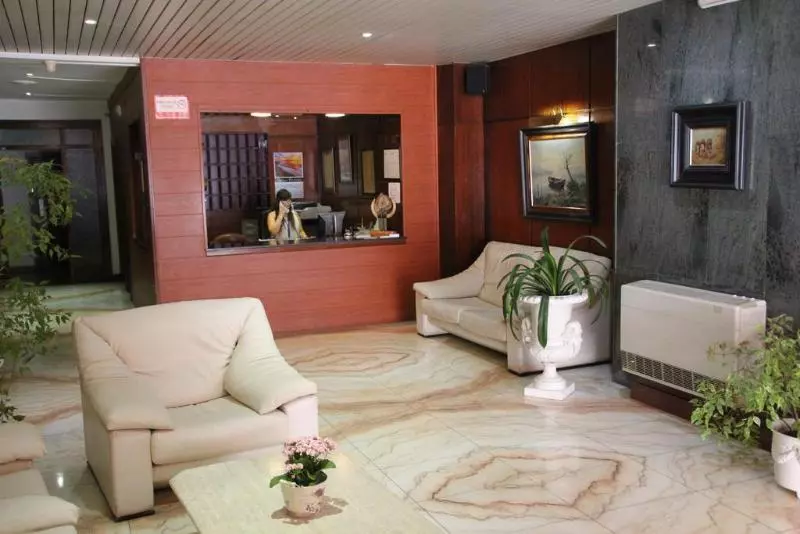 Fotos del hotel Marqués De Santillana:  11