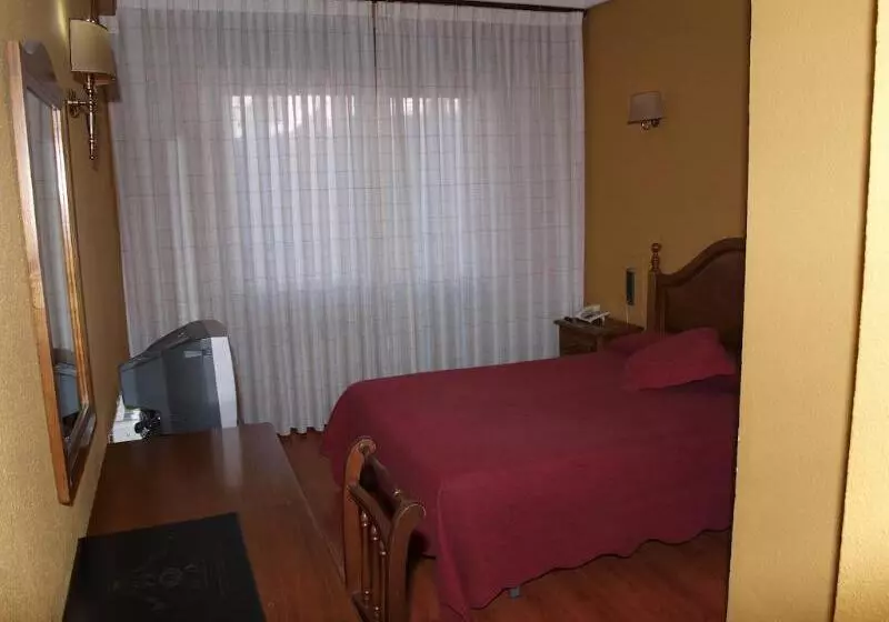 Fotos del hotel Marqués De Santillana:  10